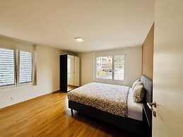 TONIGHT Apartments