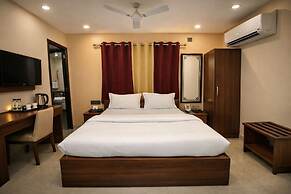 Pavitram Hotel & Banquet