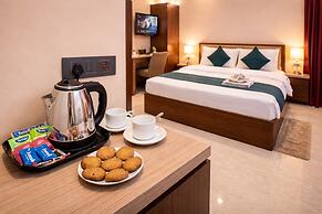 Pavitram Hotel & Banquet