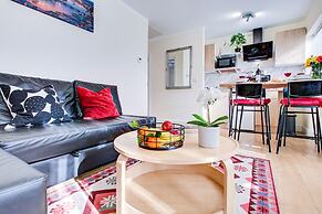 1 Bed Apartment - Sleeps 4 - Pets - Free Parking
