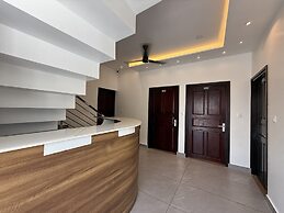 Golden Sands Cherai