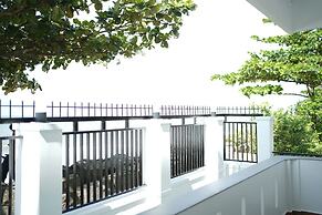 Golden Sands Cherai