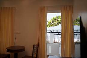 Golden Sands Cherai