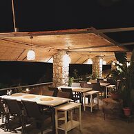 Amos Sea View