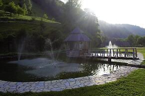 Hotel Oka i Po