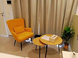 Waypoint Suites