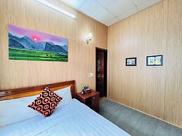 The Palm Lodge