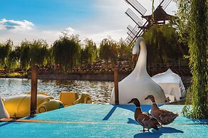 Windmills Resort