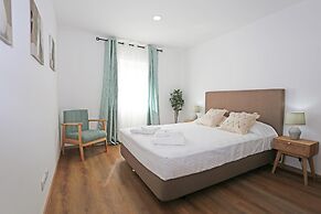 B55 - Santo Amaro Hill Apartment