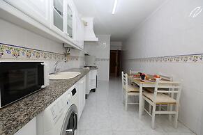 B37 - Central City Door Apartment