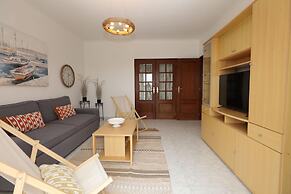 B37 - Central City Door Apartment