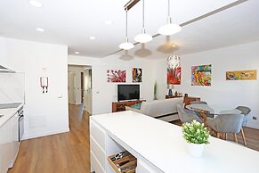 B61 - Carnation Sun Apartment in Lagos