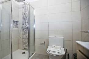 A22 - Rocha Beach Flat in Portim o