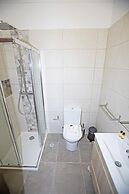 A22 - Rocha Beach Flat in Portim o