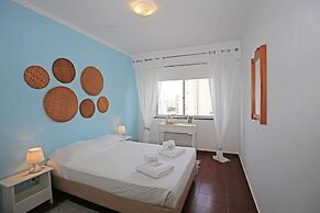 A22 - Rocha Beach Flat in Portim o