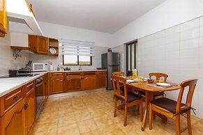 D02 - Carrob Street House