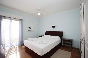 C27 - Torraltinha Way Apartment