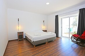 D13 - Eiras Velhas Holiday House in Alm Dena