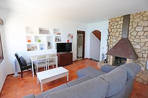 V 02 - Apartment 2 in Seacliff Albufeira