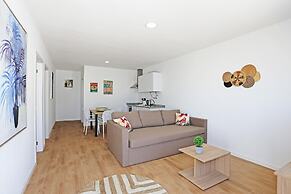 X 10 - 2 Bed Apartment in Quinta da Ponte