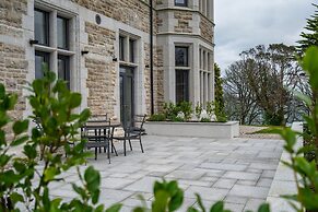 Treloyhan Manor