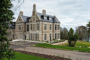 Treloyhan Manor