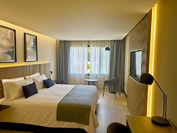 MABRA SUITES