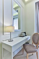 Eden Hotel