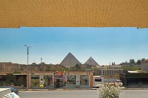 Superior Pyramids INN