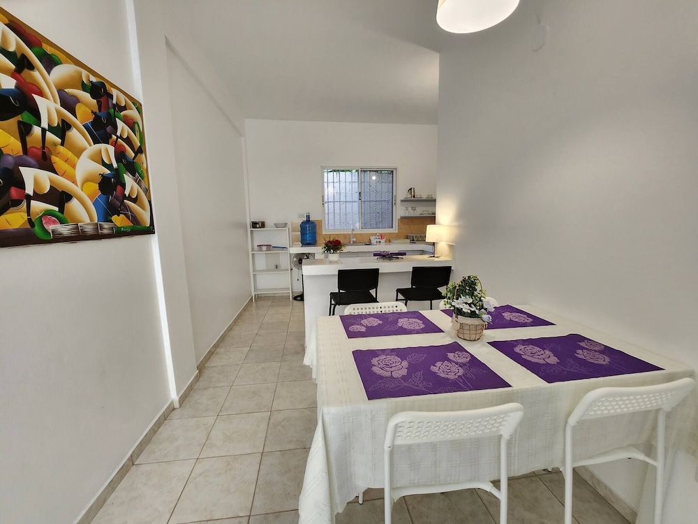 Secure 3-pers Apartment Close to the Beach