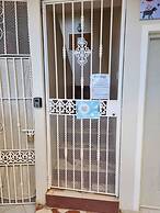 Secure 3-pers Apartment Close to the Beach
