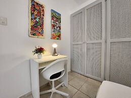 Secure 3-pers Apartment Close to the Beach
