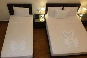Mid Downtown Hotel