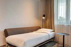 Moxy Hamburg - Finkenwerder