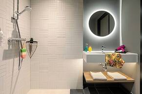 Moxy Hamburg - Finkenwerder
