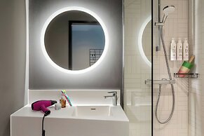 Moxy Hamburg - Finkenwerder