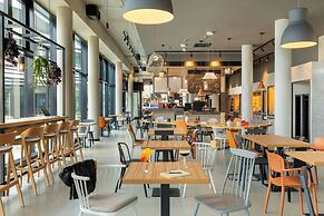 Moxy Hamburg - Finkenwerder