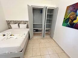 Secure 2-pers Apartment Close to the Beach