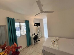 Secure 2-pers Apartment Close to the Beach