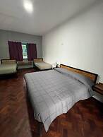 Sin Fin Hostel
