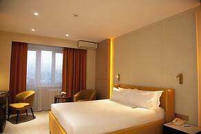 Bayangol Hotel