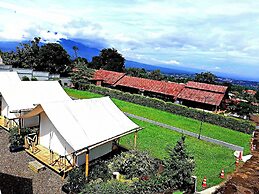 D'Royale Tapos Resort Bogor