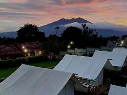 D'Royale Tapos Resort Bogor