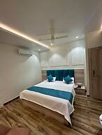 Hotel Ballian's INN
