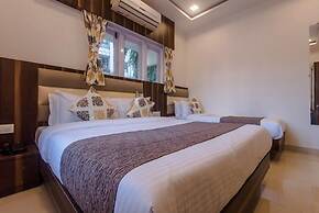 Hotel Golden Palms