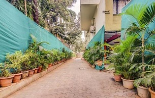 Hotel Golden Palms