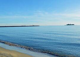 Escape Near the Beach in Agde