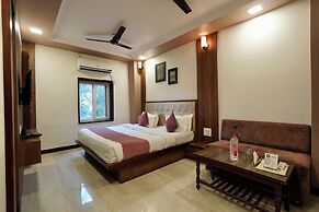 Hotel Samrat