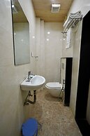 Hotel Samrat