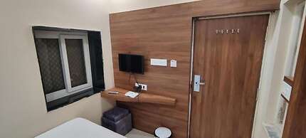 Hotel Samrat